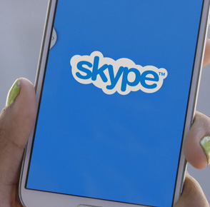 Приложение Skype для Android было загружено несколько сотен миллионов раз и поэтому является одним из популярных приложений в Google Play