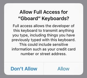 Есть новая опция клавиатуры для iOS:   Gboard от Google   ,  Примечательно, что   Google выпустил его   на iOS до Android, возможно, потому что Google осуществляет гораздо больший контроль над клавиатурой, которая является частью Android